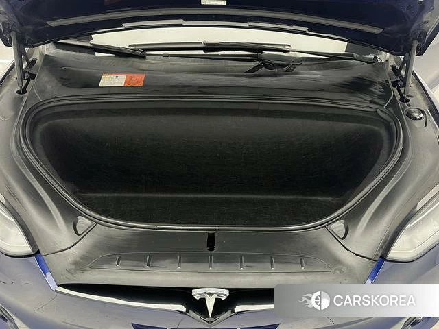 Tesla Model X id 4229220 из Китая 9