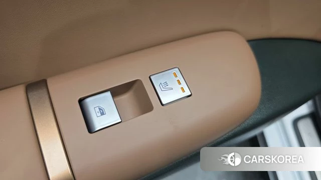 Hyundai Grandeur Hybrid (GN7) id 3876925 из Кореи 9