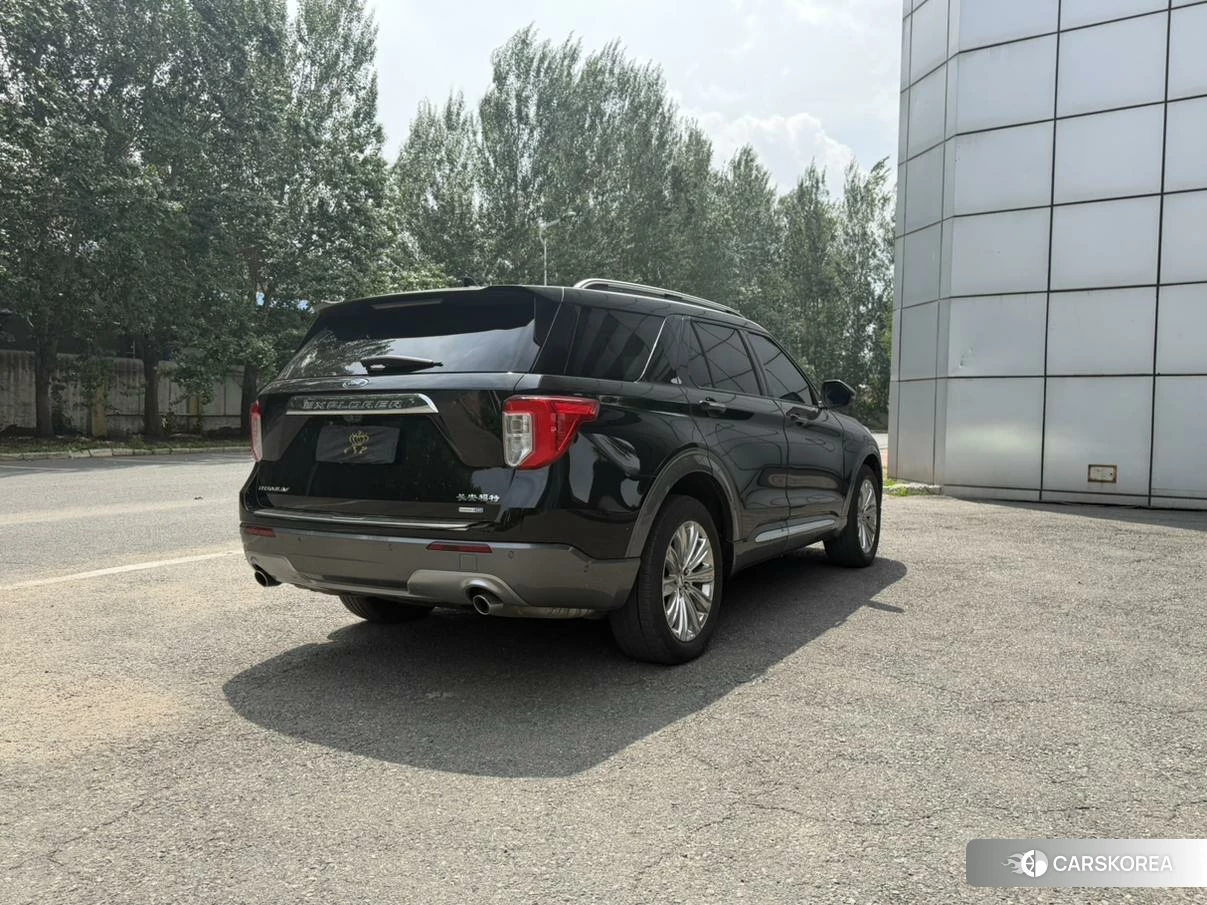 Ford Explorer id 4479683 из Китая 9