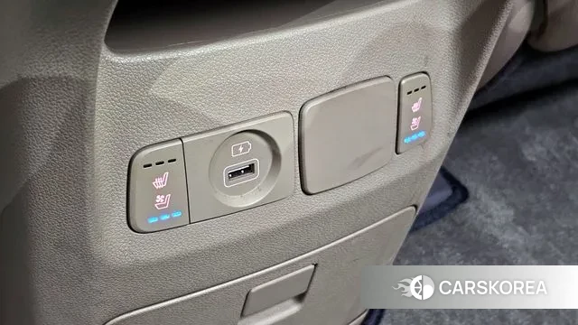 Kia The New Carnival id 2523330 из Кореи 9