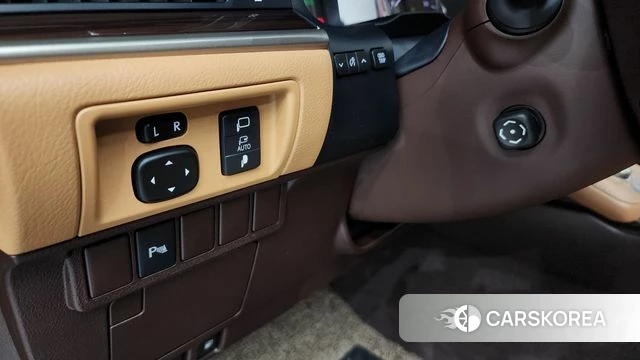 Lexus New ES300h id 4520890 из Кореи 9