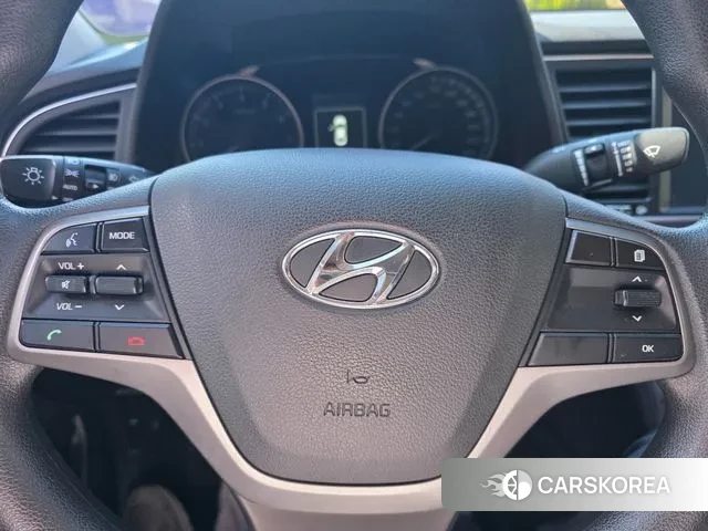 Hyundai Avante AD id 3371210 из Кореи 9