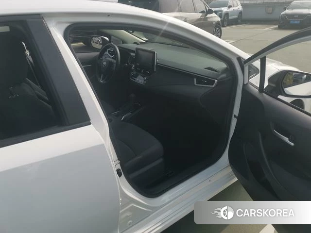 Toyota Corolla id 4240054 из Китая 9