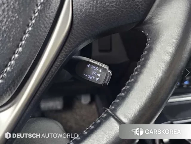 Toyota RAV4 id 3748754 из Кореи 9