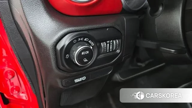 Jeep Gladiator (JT) id 3282330 из Кореи 9