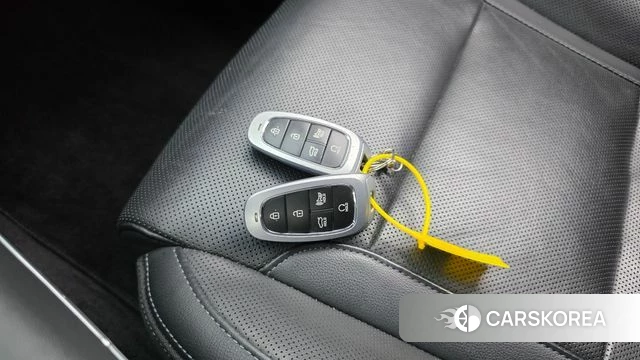 Hyundai The New Grandeur IG id 4338054 из Кореи 9