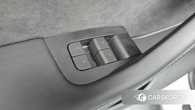 Tesla Model Y id 4853903 из Кореи 9