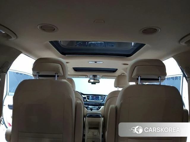 Kia All New Carnival id 3856628 из Кореи 9