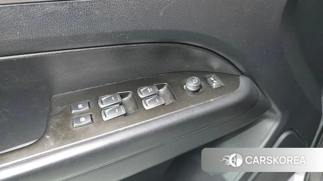 Ssangyong Rexton Sports id 3821019 из Кореи 9