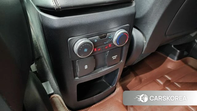 Ford Explorer 6th Generation id 4619831 из Кореи 9