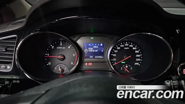 Kia All New Carnival id 2545409 из Кореи 9