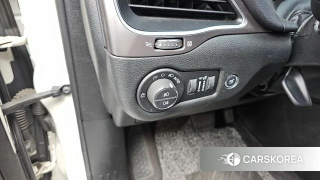 Jeep Cherokee (KL) id 4713255 из Кореи 9
