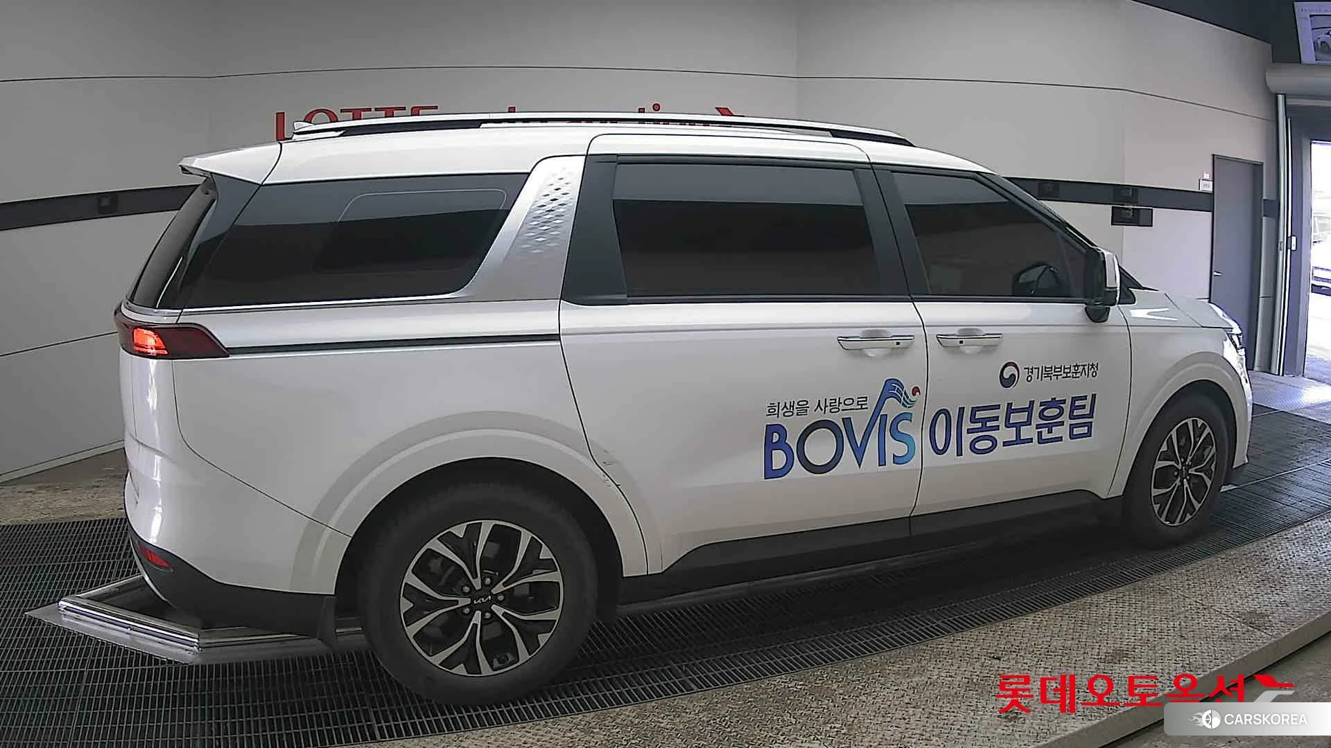 Kia Carnival id 3882178 из Кореи 9