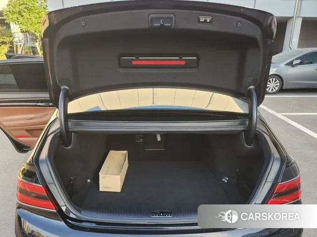 Genesis G90 id 3041365 из Кореи 9