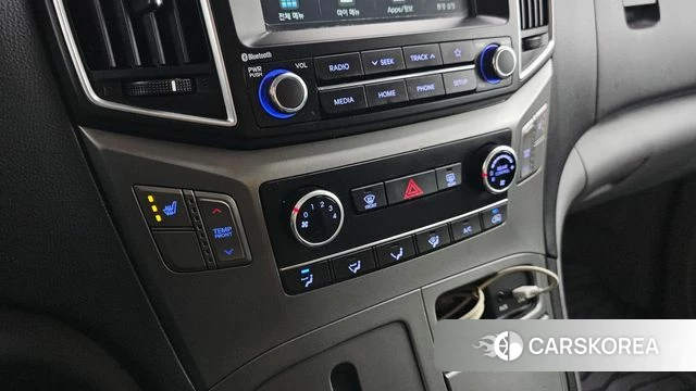 Hyundai The New Grand Starex id 3872851 из Кореи 9