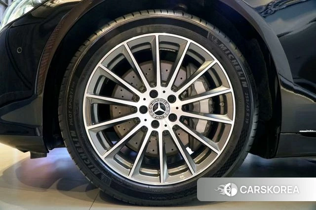 Mercedes-Benz S-class id 4276129 из Китая 9