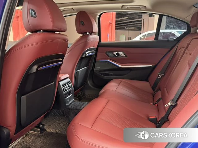 BMW 3 series id 4313433 из Китая 9