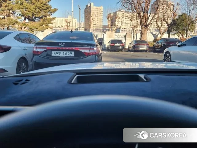 Hyundai Grandeur Hybrid (GN7) id 3618999 из Кореи 9