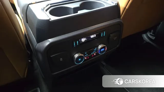 Ford Expeditation id 3115046 из Кореи 9