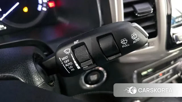 Ssangyong Rexton Sports id 3608210 из Кореи 9