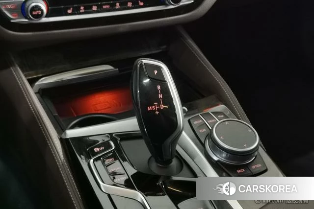 BMW 5 series id 4275978 из Китая 9