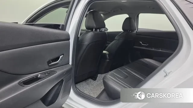 Hyundai Avante (CN7) id 3650228 из Кореи 9