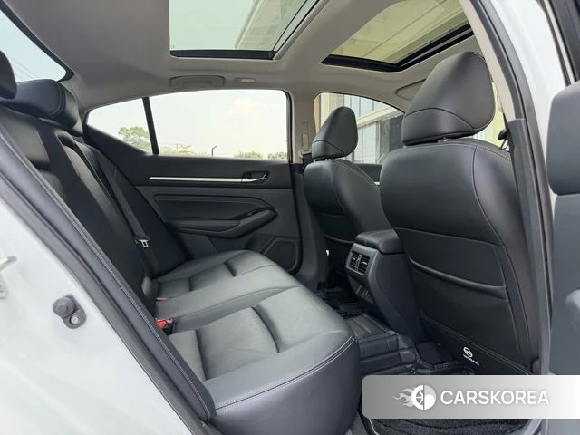Nissan Teana id 4263904 из Китая 9