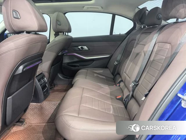 BMW 3 series id 4256910 из Китая 9