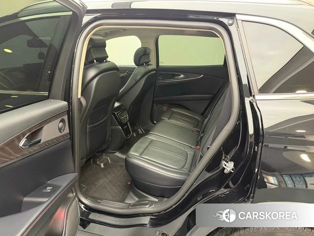 Lincoln Navigator id 4242393 из Китая 9