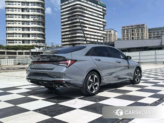 Hyundai Elantra id 4291365 из Китая 9