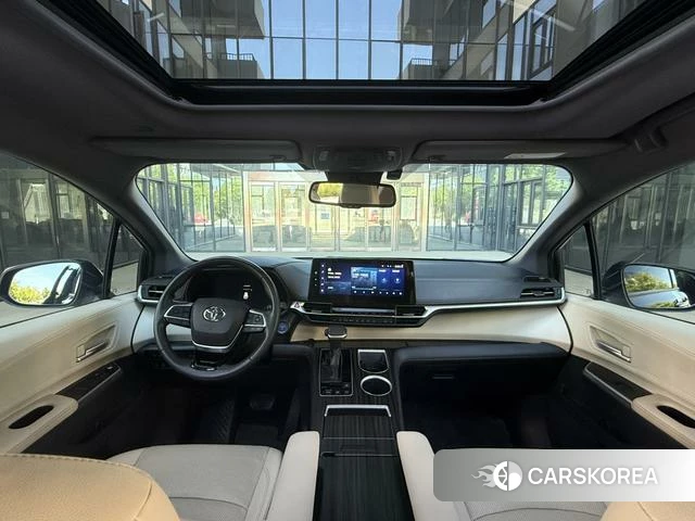 Toyota Saina id 4272887 из Китая 9