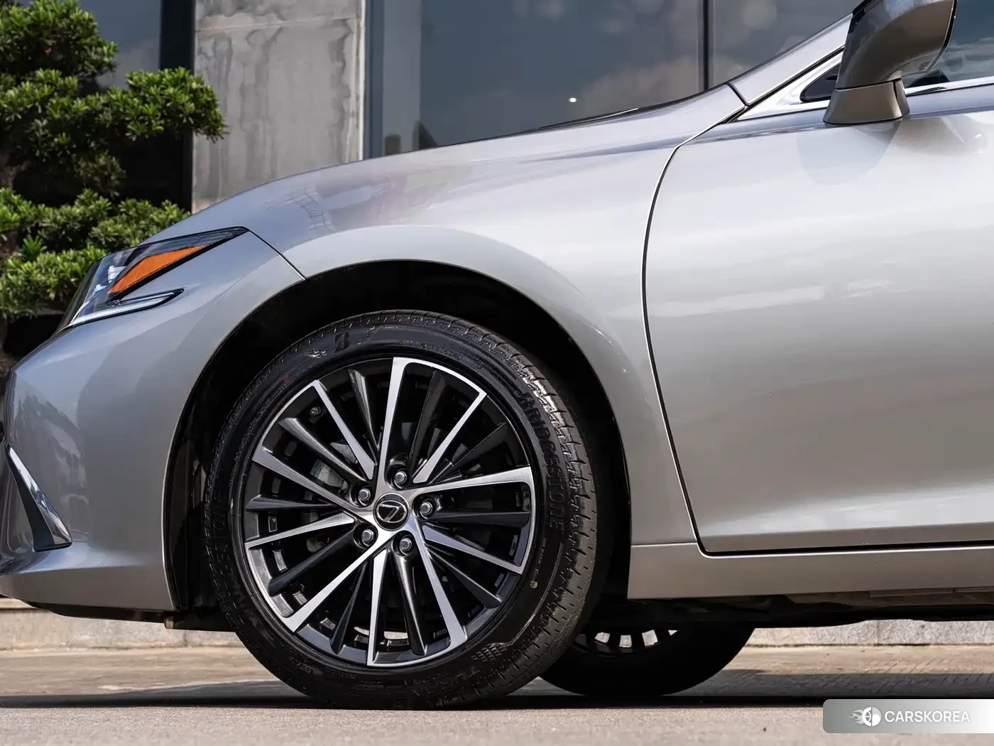 Lexus ES id 4686063 из Китая 10