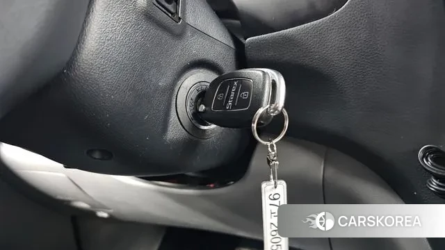 Hyundai The New Grand Starex id 3718409 из Кореи 9