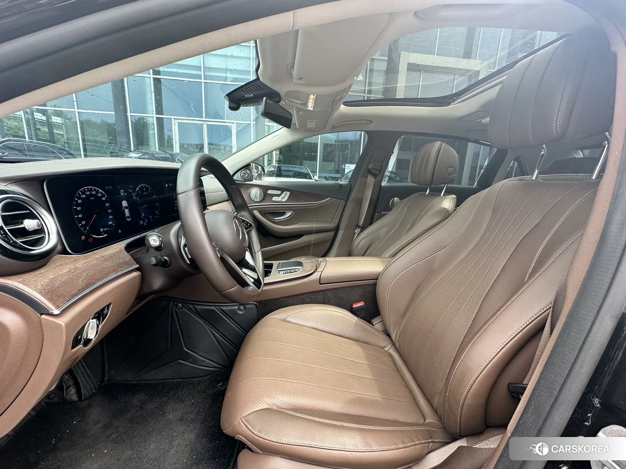 Mercedes-Benz E-class id 4454247 из Китая 9