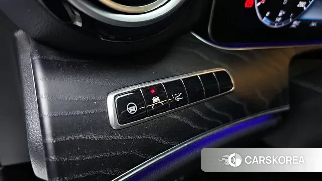 Mercedes-Benz E-Class W213 id 3788996 из Кореи 9