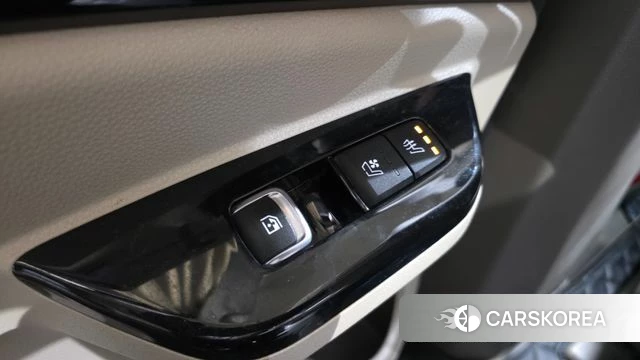 Kia Carnival 4th generation id 4231720 из Кореи 9