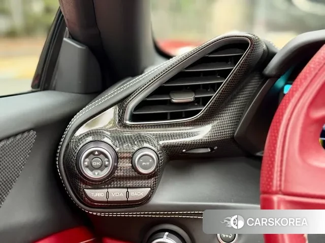 Ferrari 488 Spider id 3284061 из Кореи 9