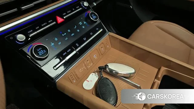 Hyundai Santa Fe (MX5) id 3739621 из Кореи 9