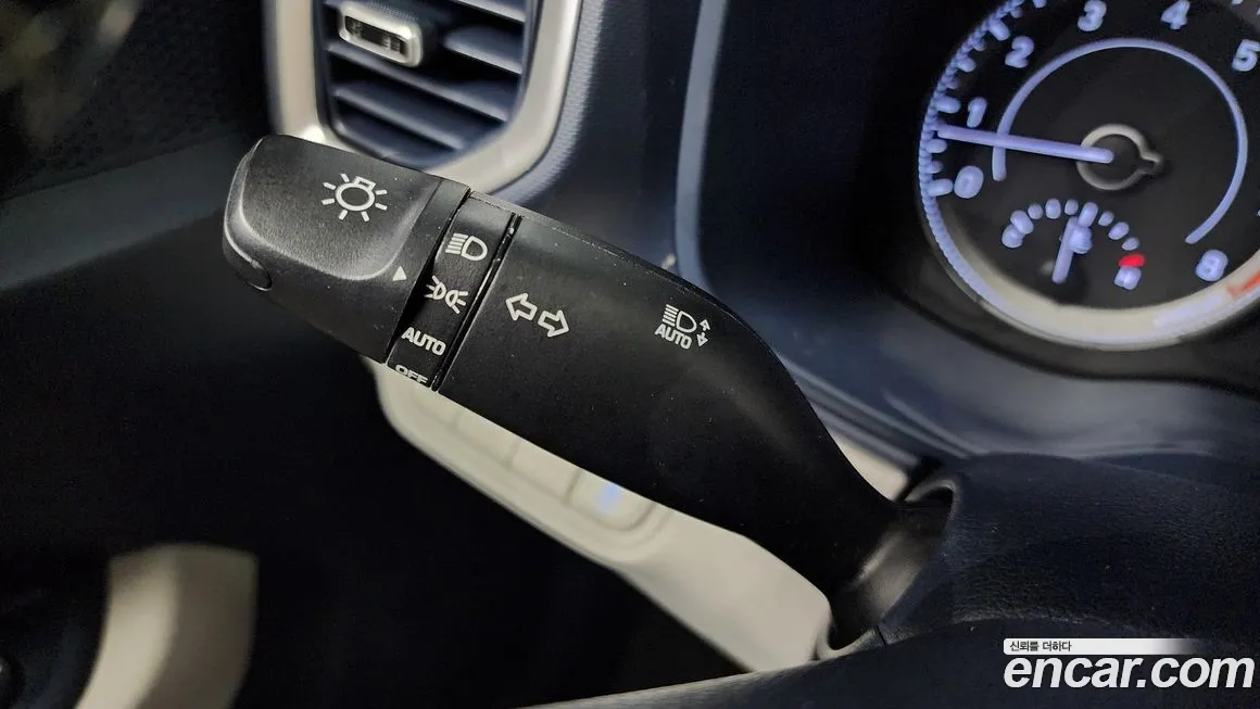 Hyundai Venue id 1882982 из Кореи 9