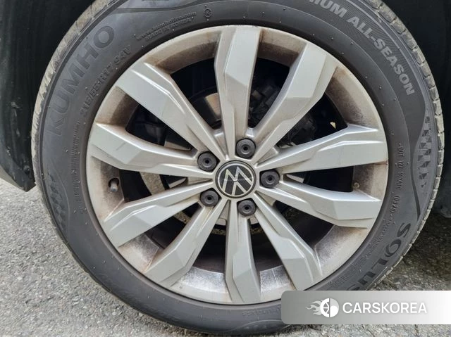 Volkswagen T-Roc id 3941245 из Кореи 9