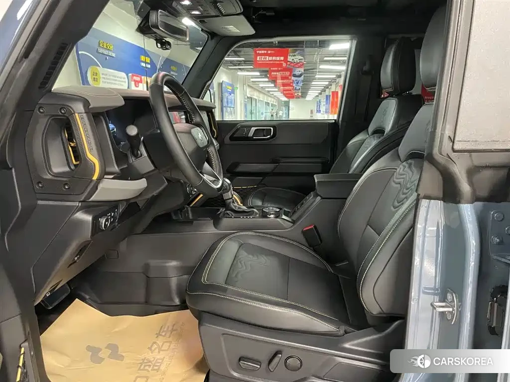 Ford Mustang id 4545986 из Китая 9