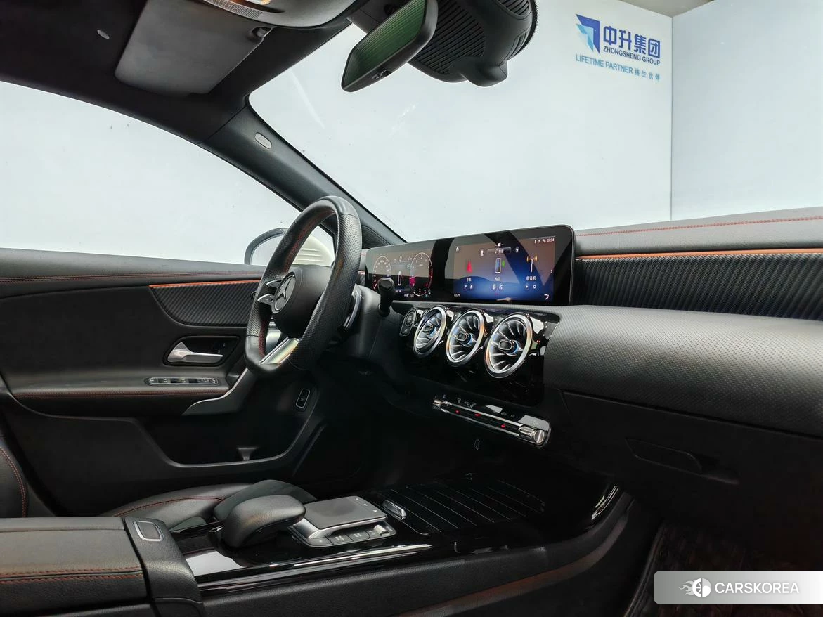 Mercedes-Benz Class A id 4407449 из Китая 9
