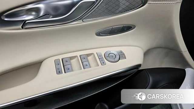 Genesis GV70 id 4383493 из Кореи 9