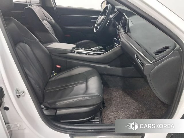 Hyundai Sonata (DN8) id 4948934 из Кореи 9