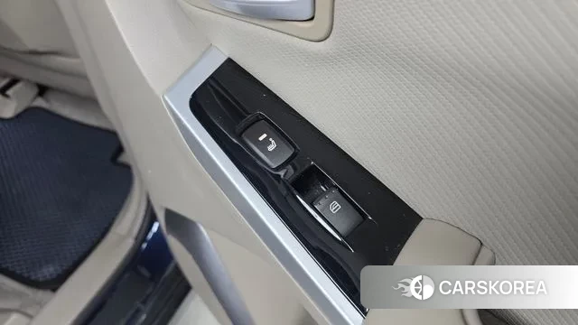 Ssangyong New Style Korando C id 3474748 из Кореи 9