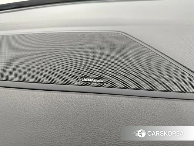 Volkswagen Tiguan L PHEV id 4277240 из Китая 9
