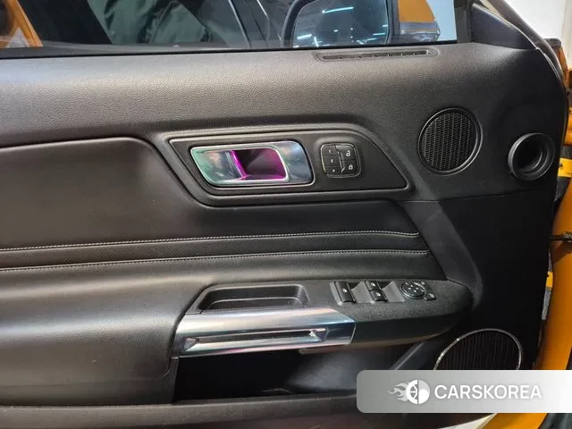 Ford Mustang id 3709078 из Кореи 9