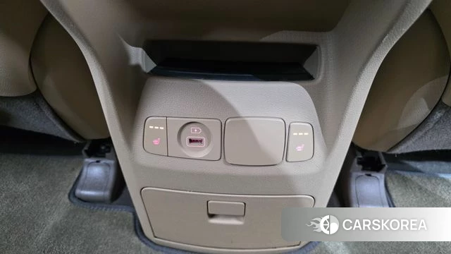 Kia The New Carnival id 4269350 из Кореи 9