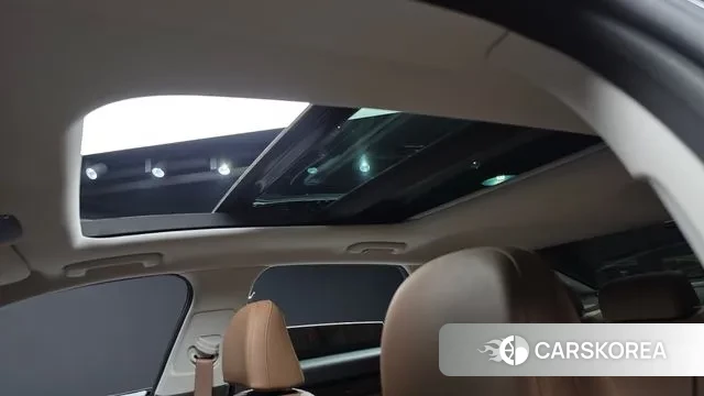 Hyundai Grandeur Hybrid (GN7) id 3400012 из Кореи 9