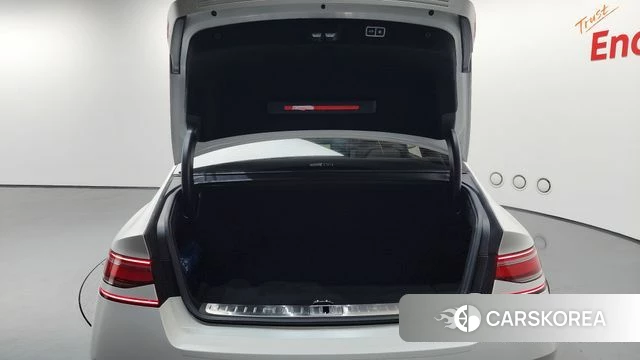 Genesis G90 (RS4) id 4382418 из Кореи 9